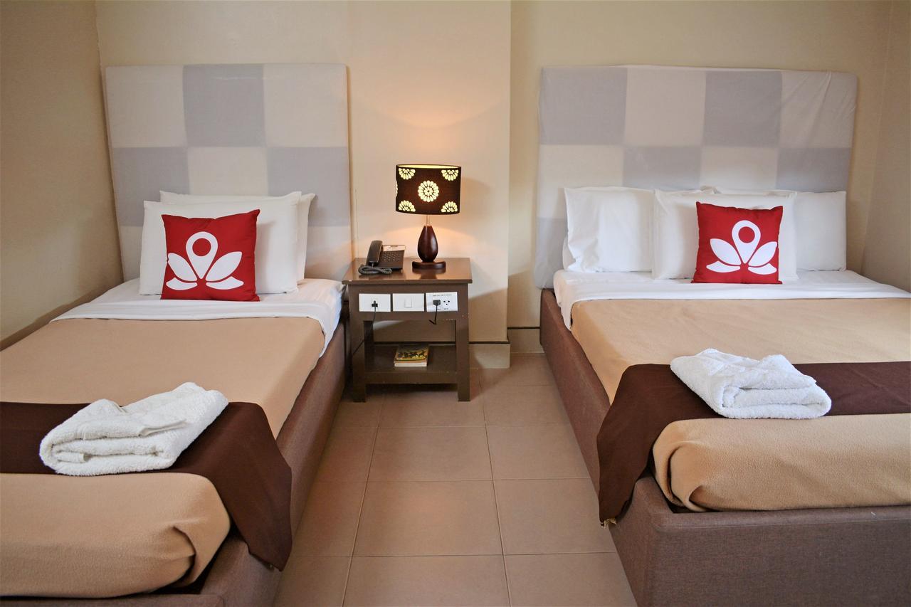 Zen Rooms Malvar Road Puerto Princesa Esterno foto