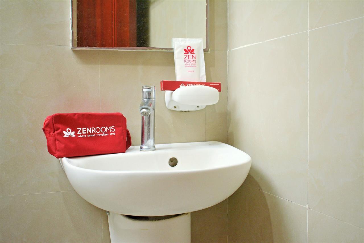 Zen Rooms Malvar Road Puerto Princesa Esterno foto